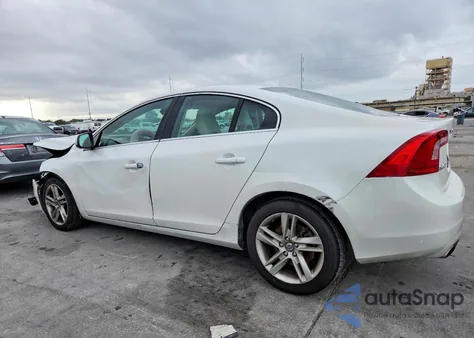 2014 Volvo S60 T5 z USA, uszkodzony, nr VIN YV1612FS8E2273981